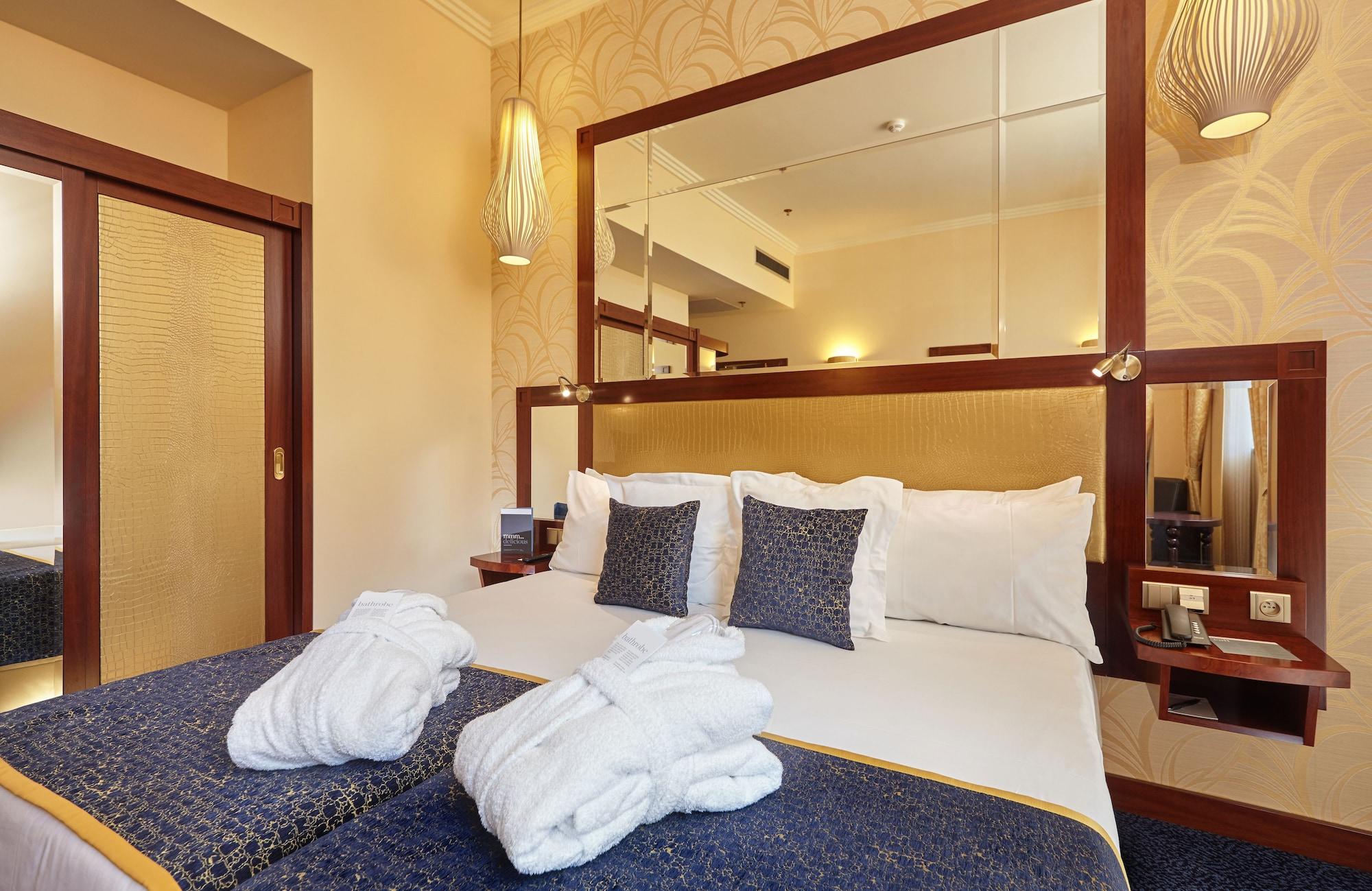 Occidental Praha Wilson Hotel Exterior foto A bedroom at the hotel
