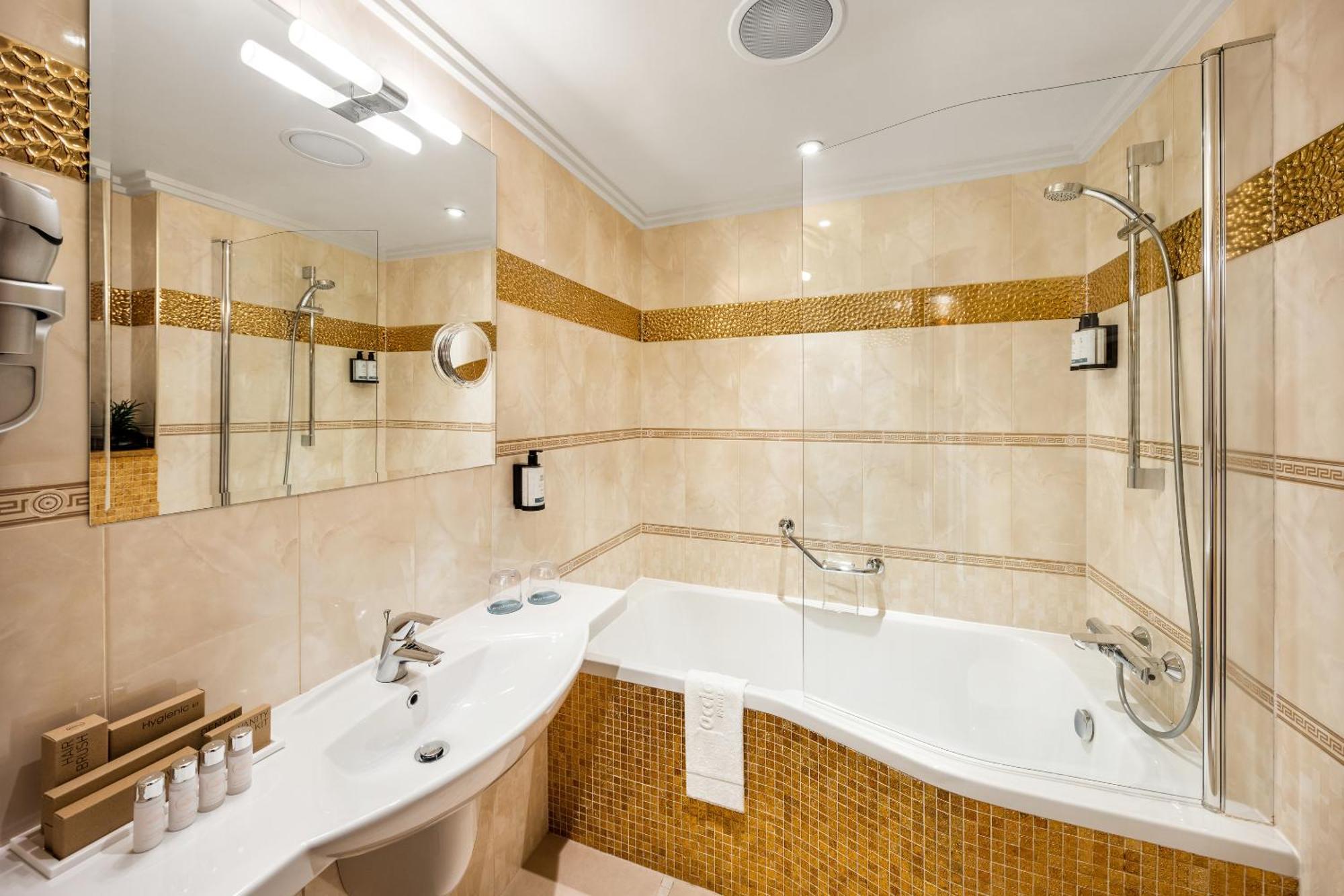 Occidental Praha Wilson Hotel Exterior foto Bathroom