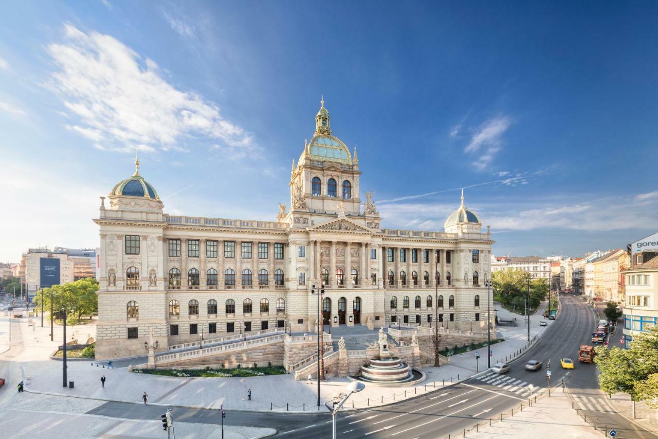 Occidental Praha Wilson Hotel Exterior foto National Museum